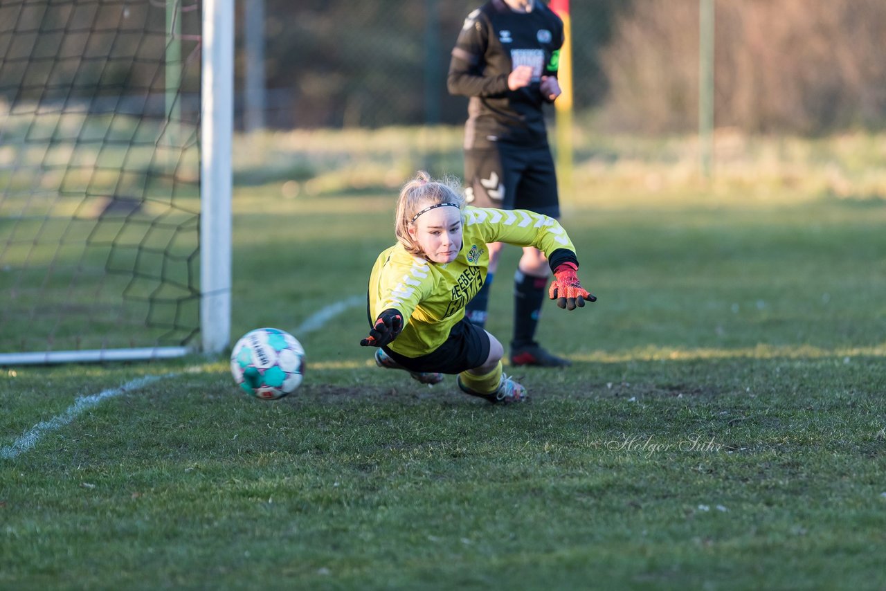 Bild 370 - F Rot Schwarz Kiel - SV Henstedt Ulzburg 2 : Ergebnis: 1:1